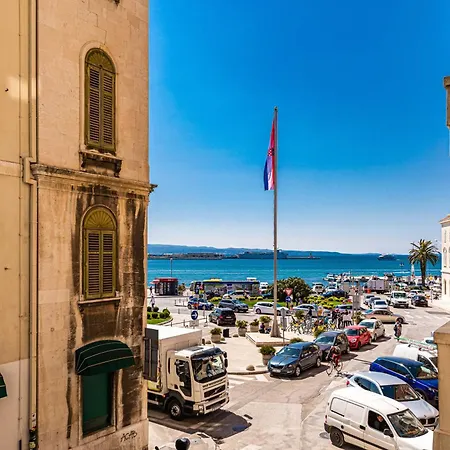 Riva بيت ضيافة