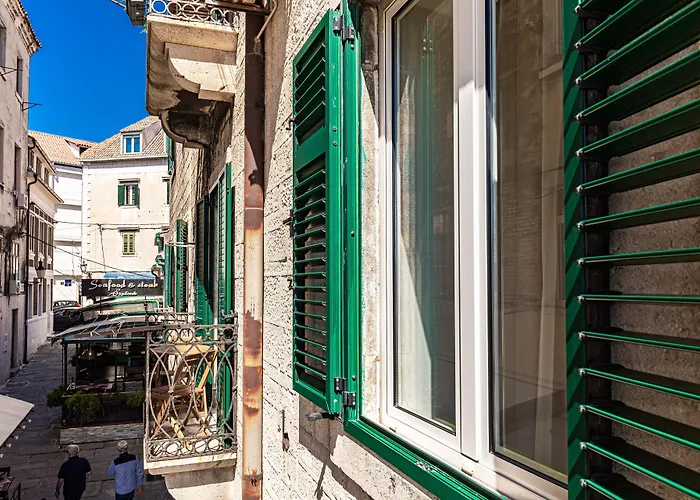Riva Gostinjska kuća 4*